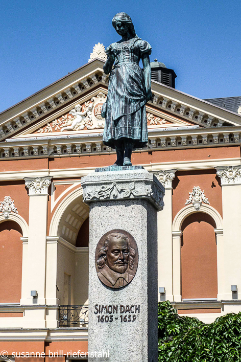 Klaipeda (Memel), das Denkmal "Ännchen von Tharau"